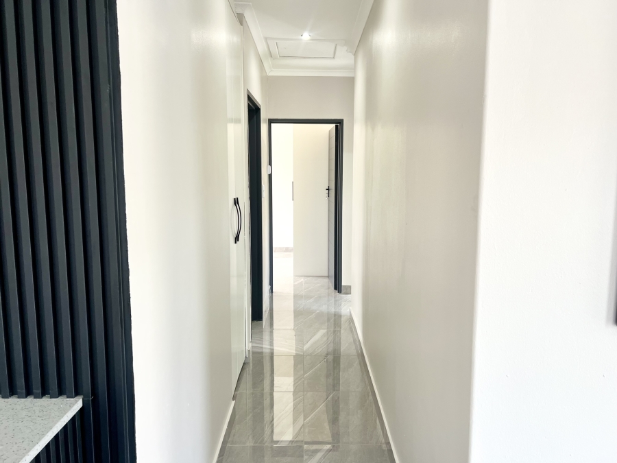 3 Bedroom Property for Sale in Bothasig Western Cape